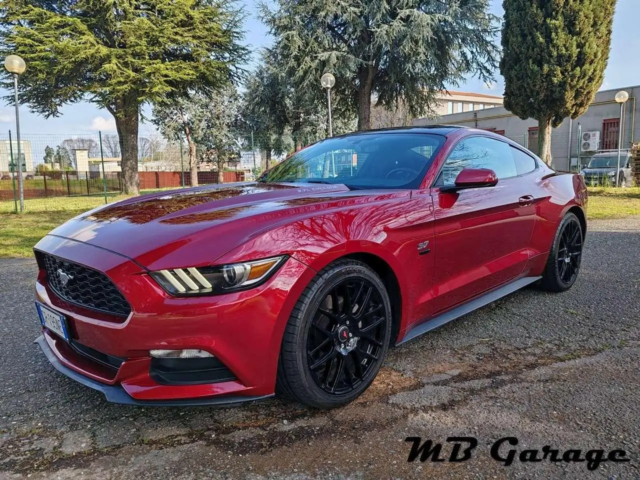 Photo 1 : Ford Mustang 2017 Essence