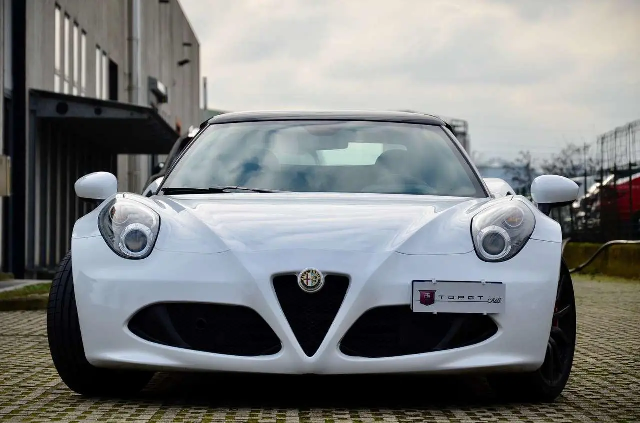 Photo 1 : Alfa Romeo 4c 2016 Petrol