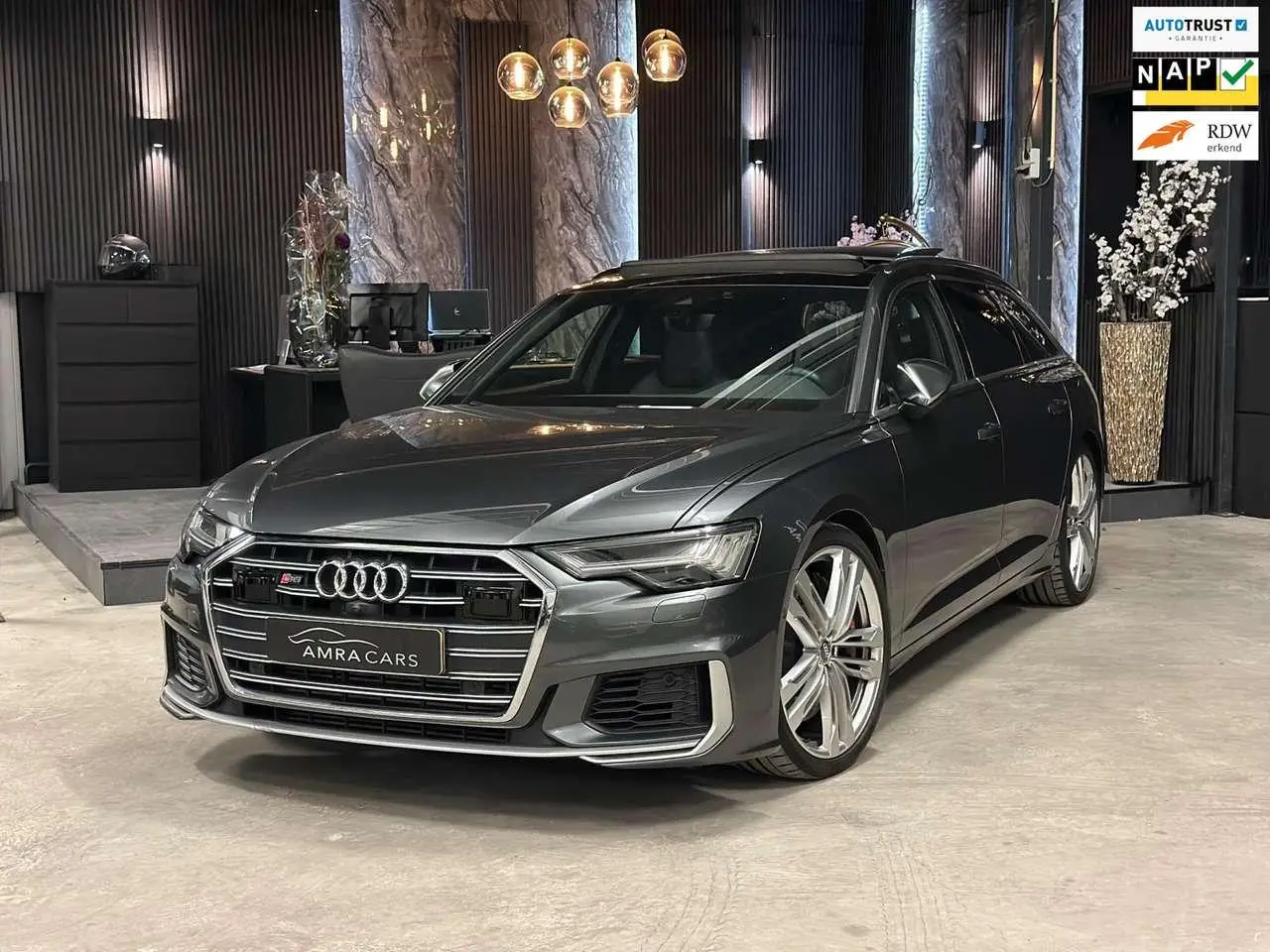 Photo 1 : Audi A6 2019 Hybrid