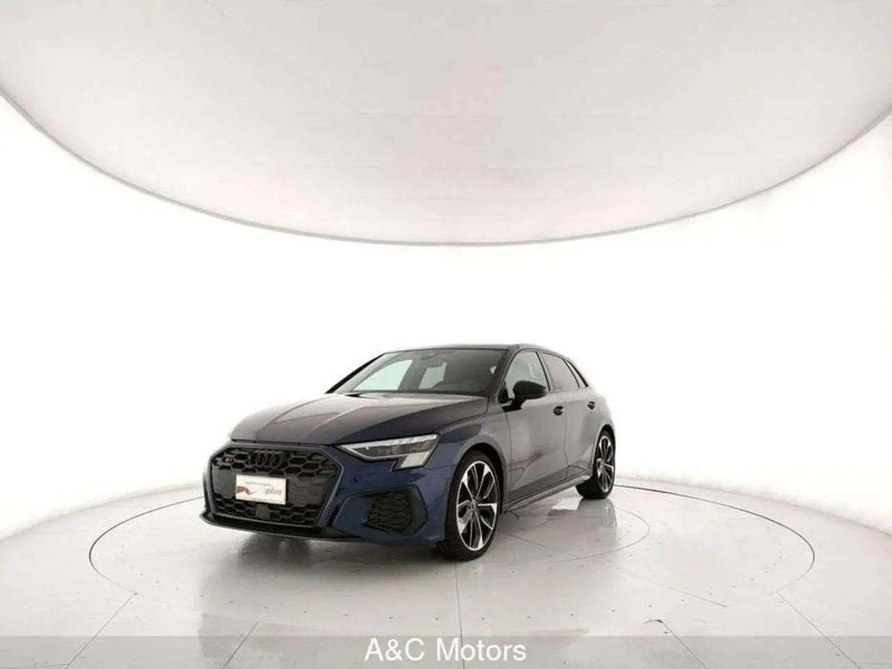 Photo 1 : Audi S3 2023 Essence