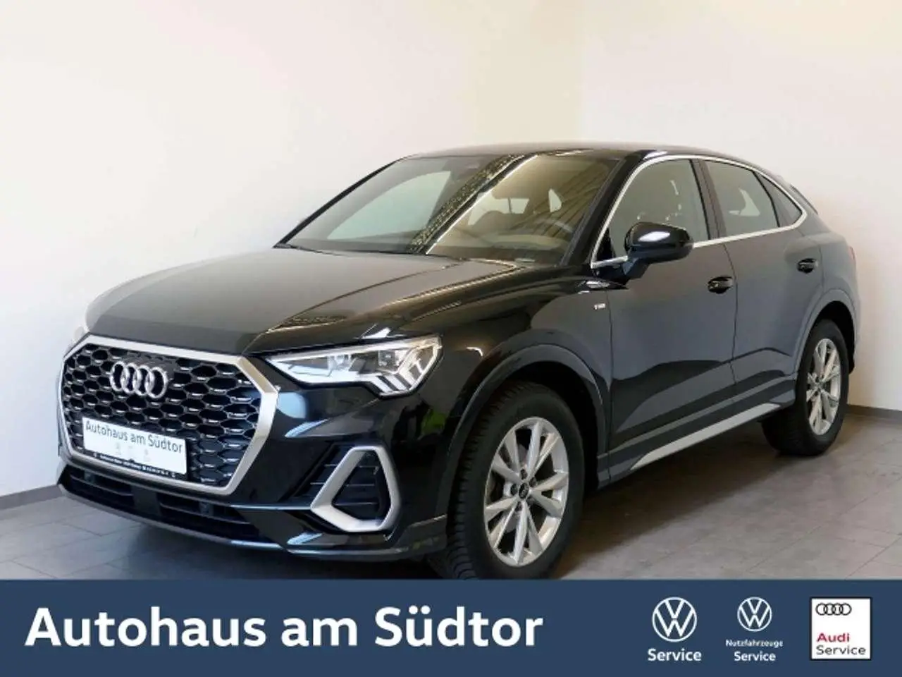 Foto 1 : AUDI Q3 Sportback 35 TFSI S line | LED PDC Navi