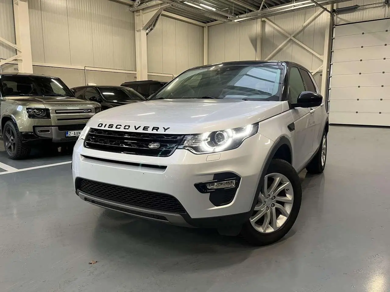 Photo 1 : Land Rover Discovery 2019 Diesel