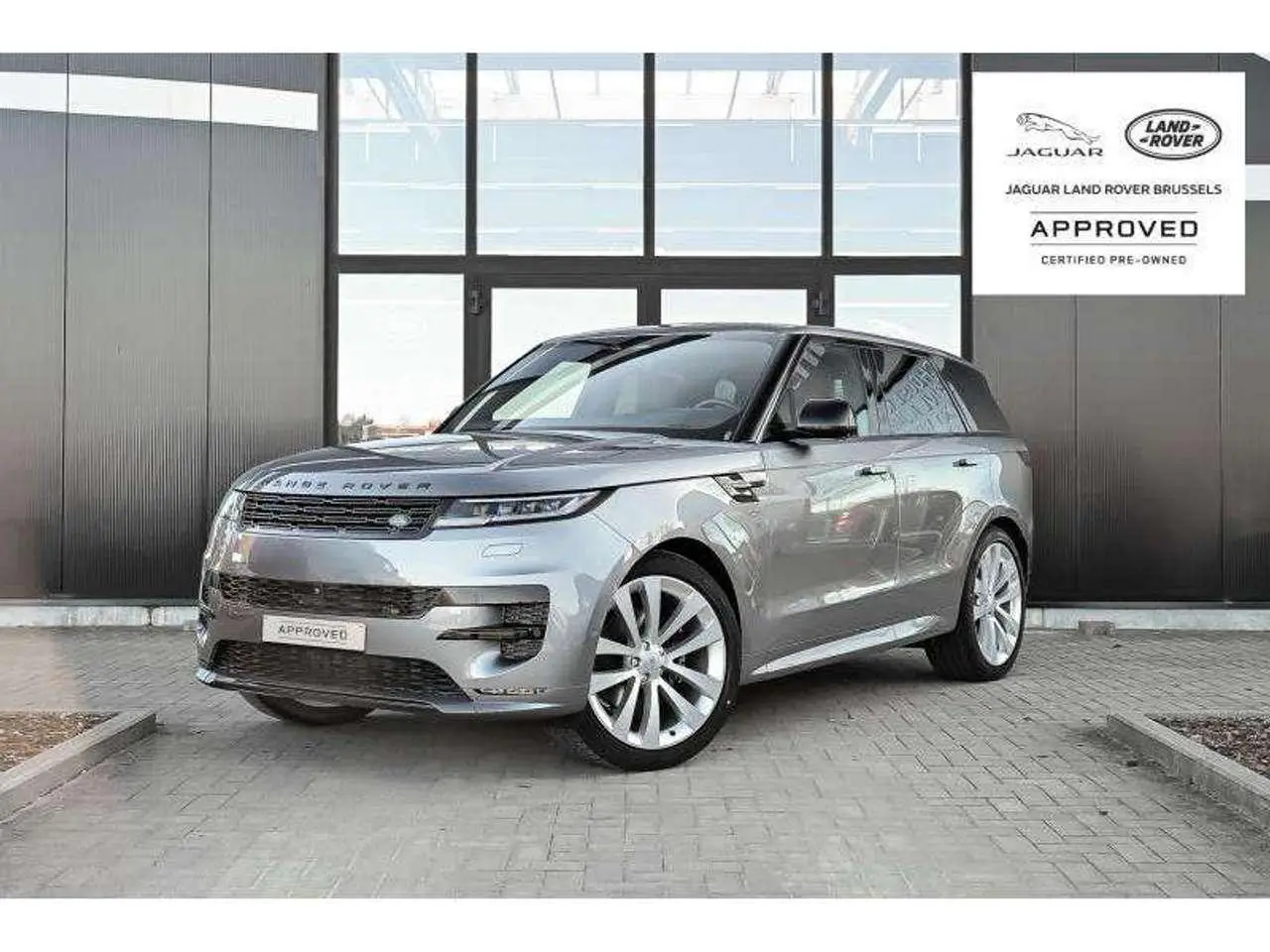 Photo 1 : Land Rover Range Rover Sport 2024 Essence