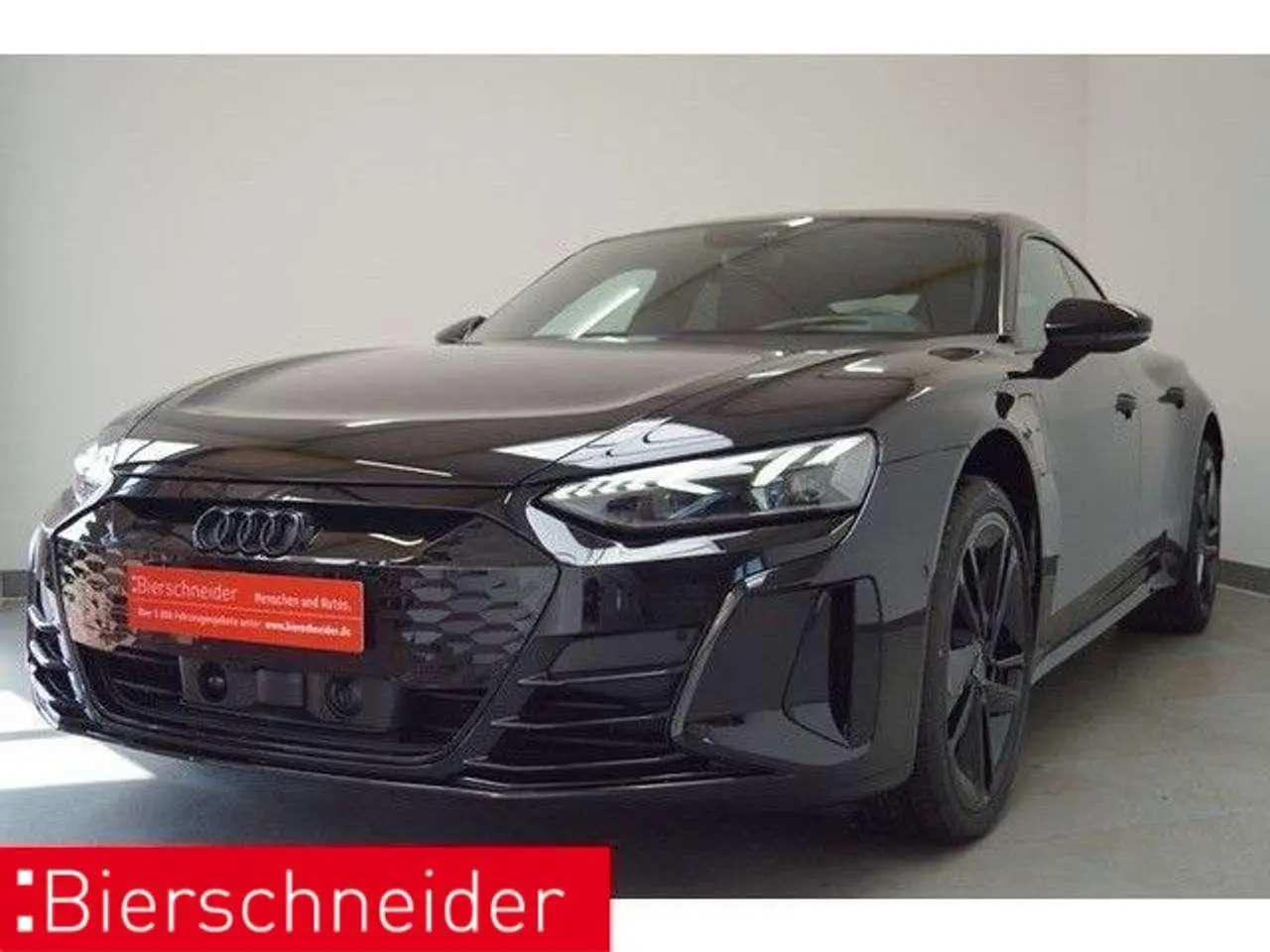 Photo 1 : Audi E-tron 2024 Électrique