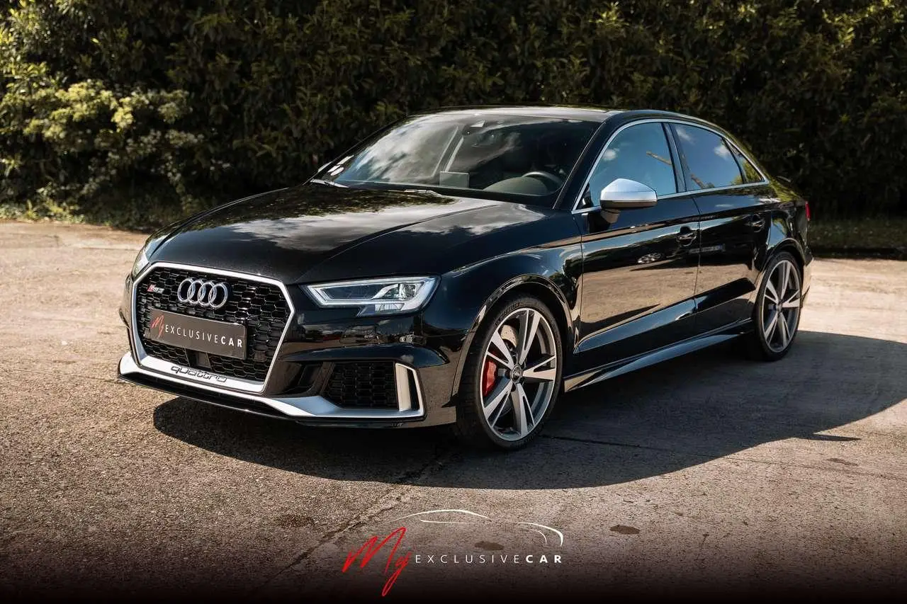 Photo 1 : Audi Rs3 2018 Essence