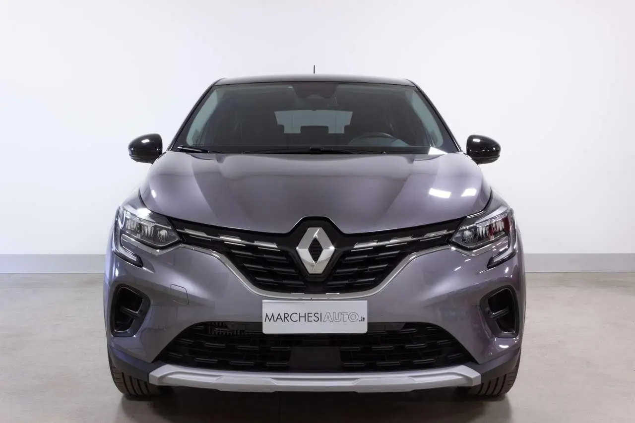 Photo 1 : Renault Captur 2021 Essence