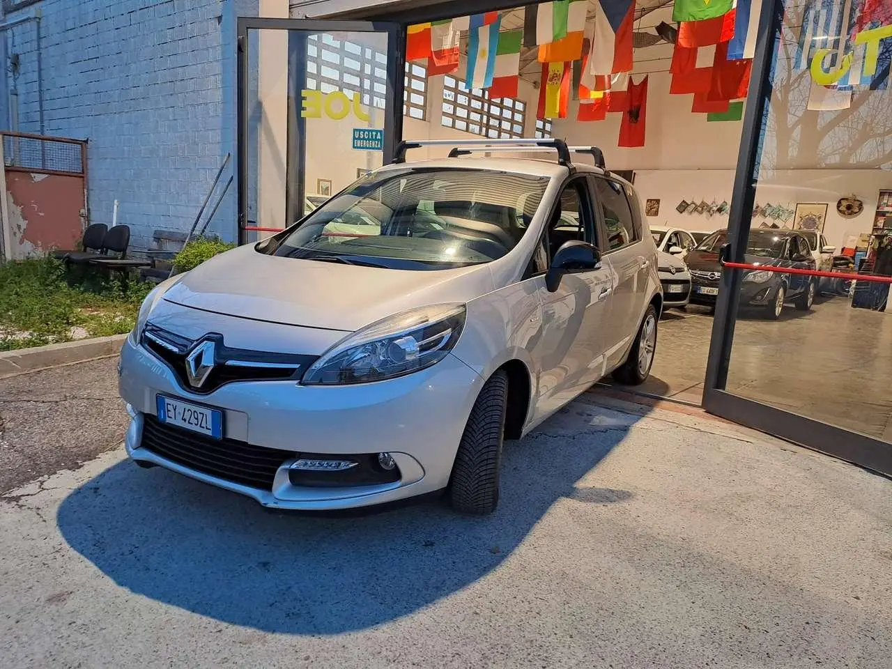 Photo 1 : Renault Scenic 2015 Diesel