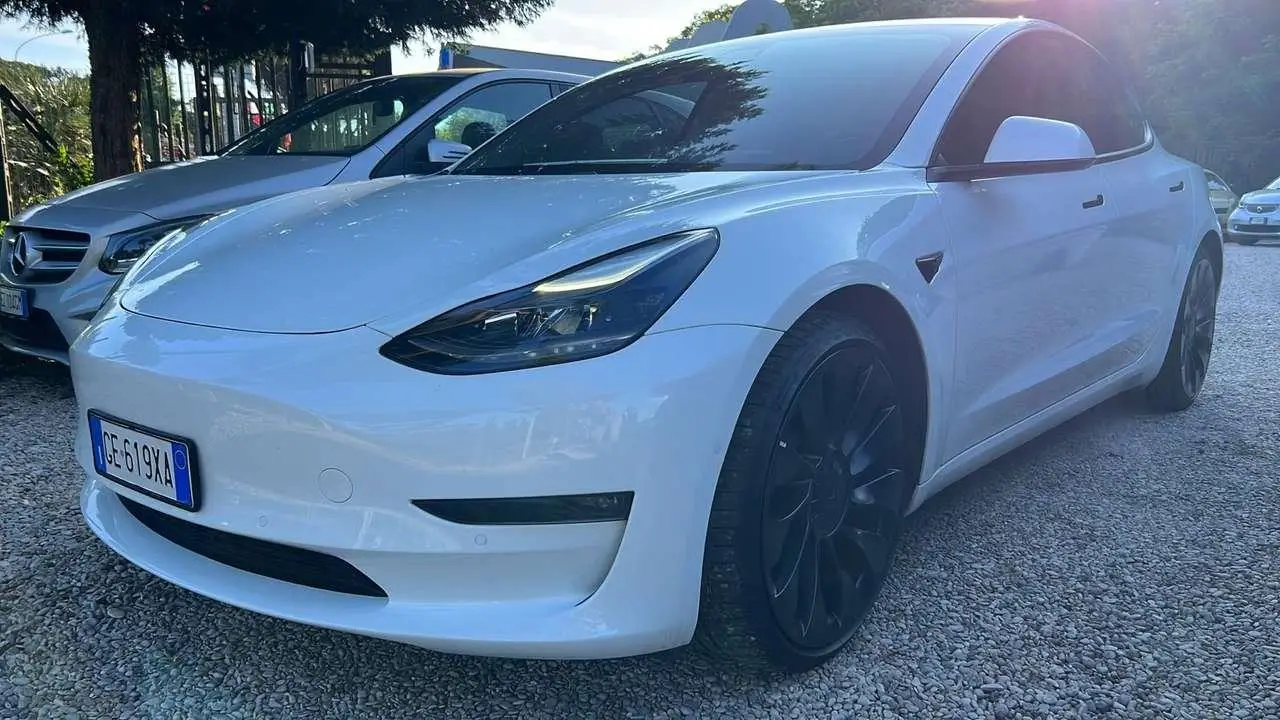 Photo 1 : Tesla Model 3 2021 Électrique