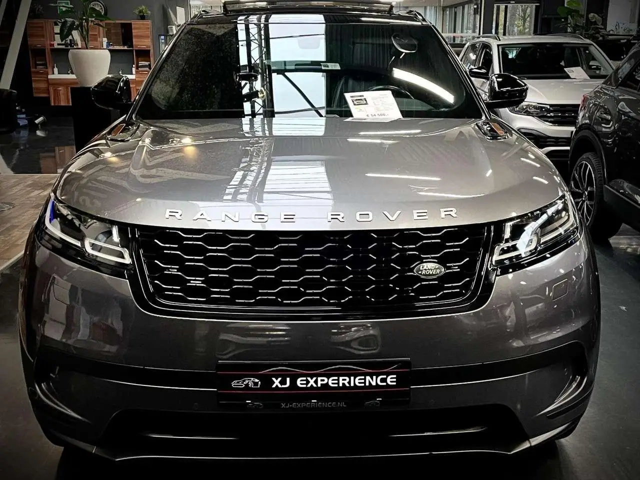 Photo 1 : Land Rover Range Rover Velar 2018 Essence