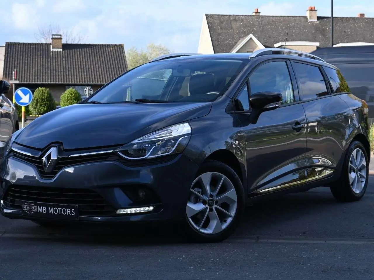 Photo 1 : Renault Clio 2018 Essence