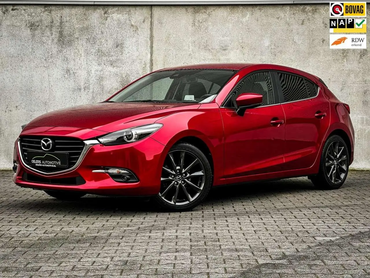 Photo 1 : Mazda 3 2017 Essence