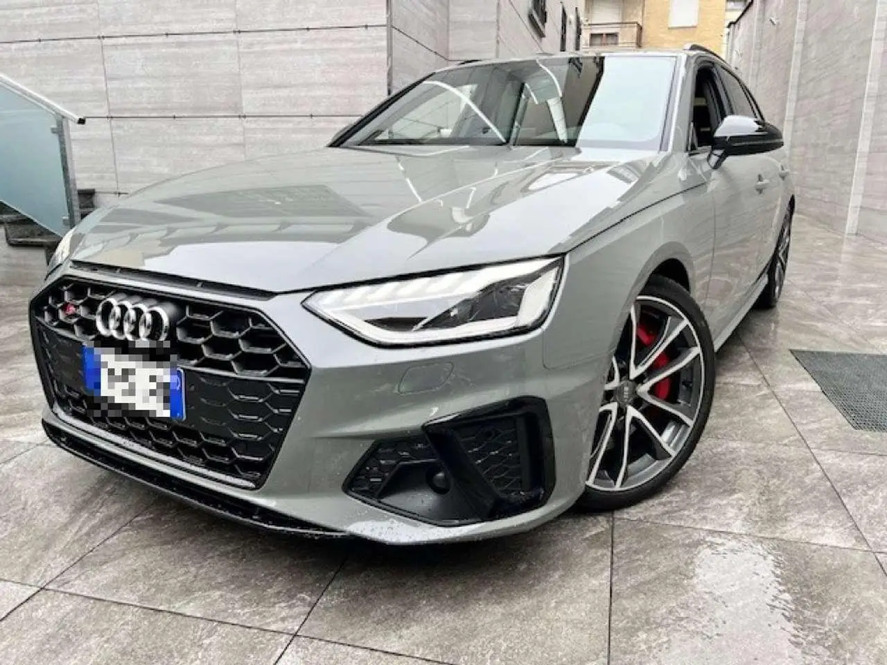Photo 1 : Audi S4 2019 Hybrid