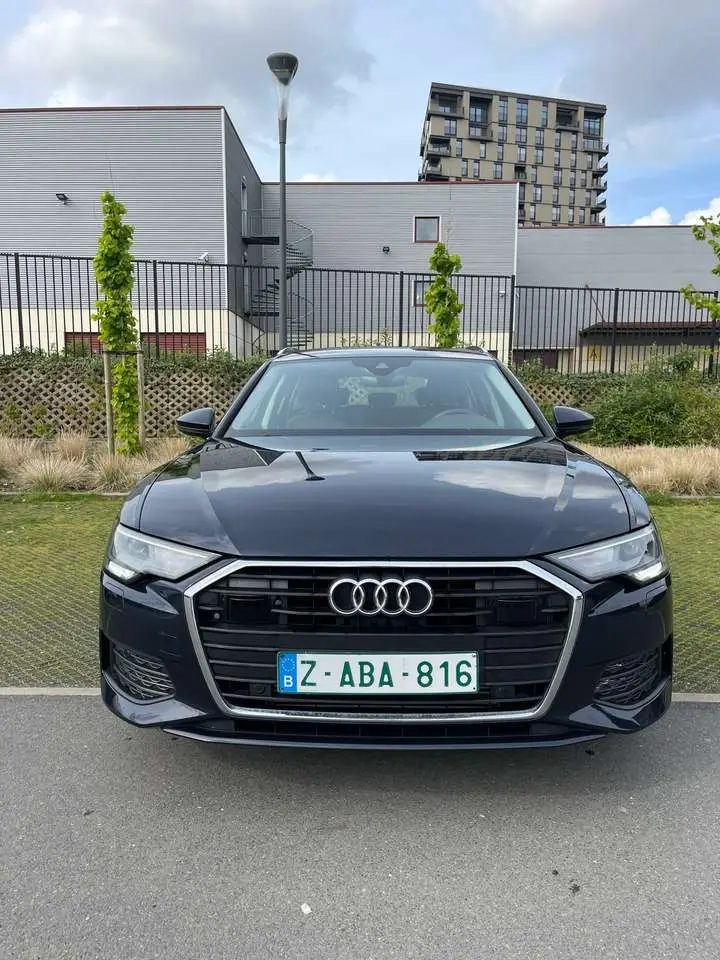 Photo 1 : Audi A6 2019 Petrol