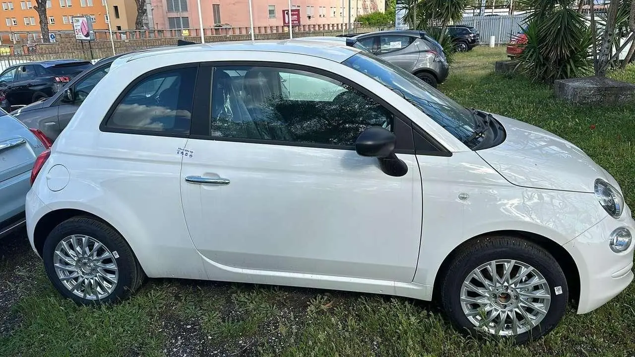Photo 1 : Fiat 500 2024 Hybride