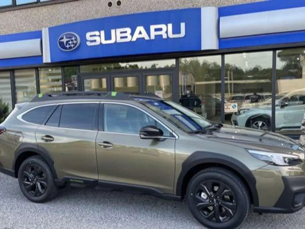 Photo 1 : Subaru Outback 2024 GPL
