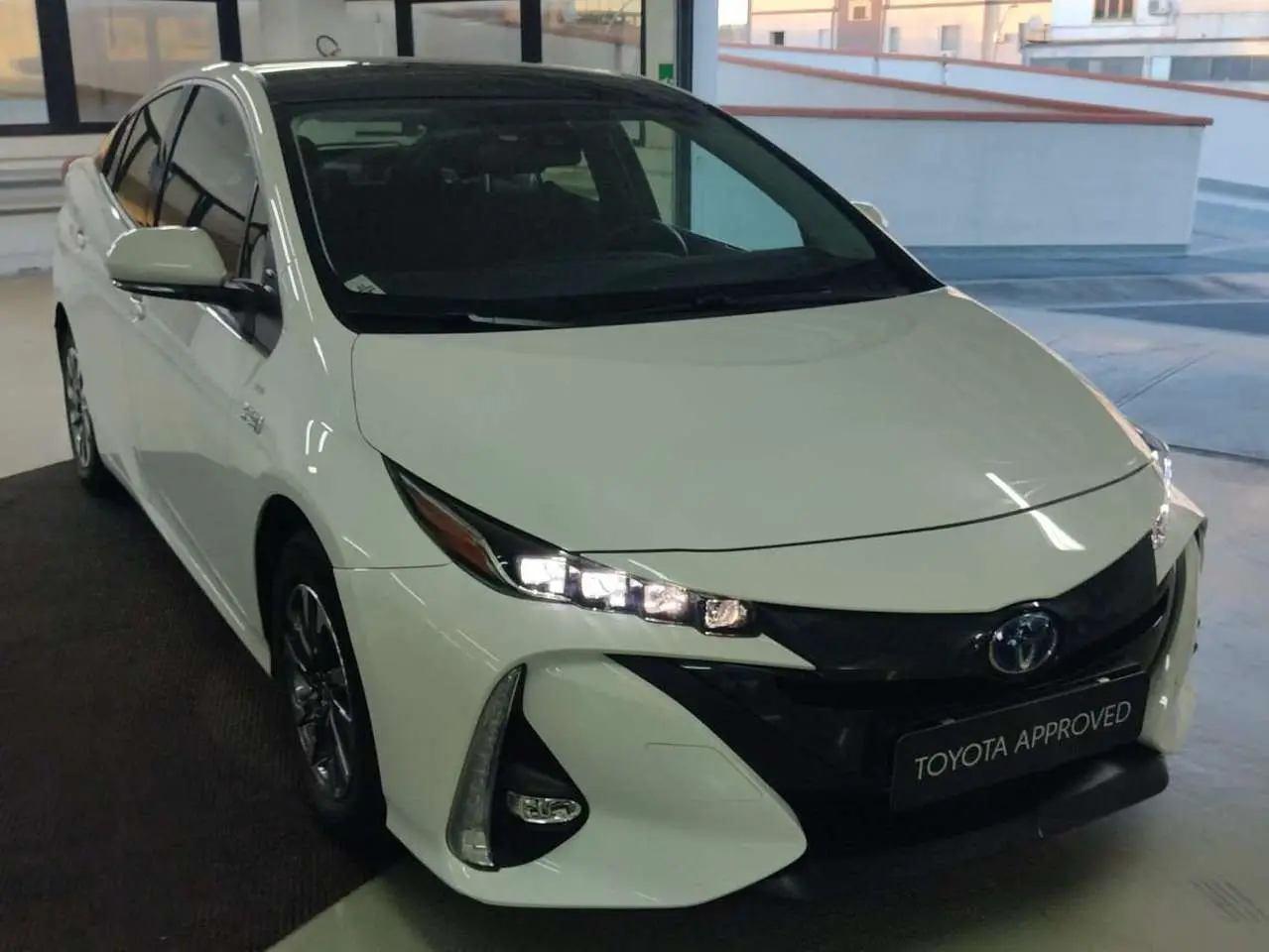 Photo 1 : Toyota Prius 2022 Hybrid