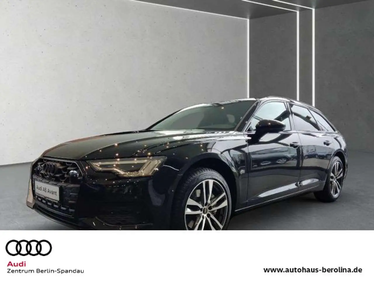 Photo 1 : Audi A6 2024 Petrol