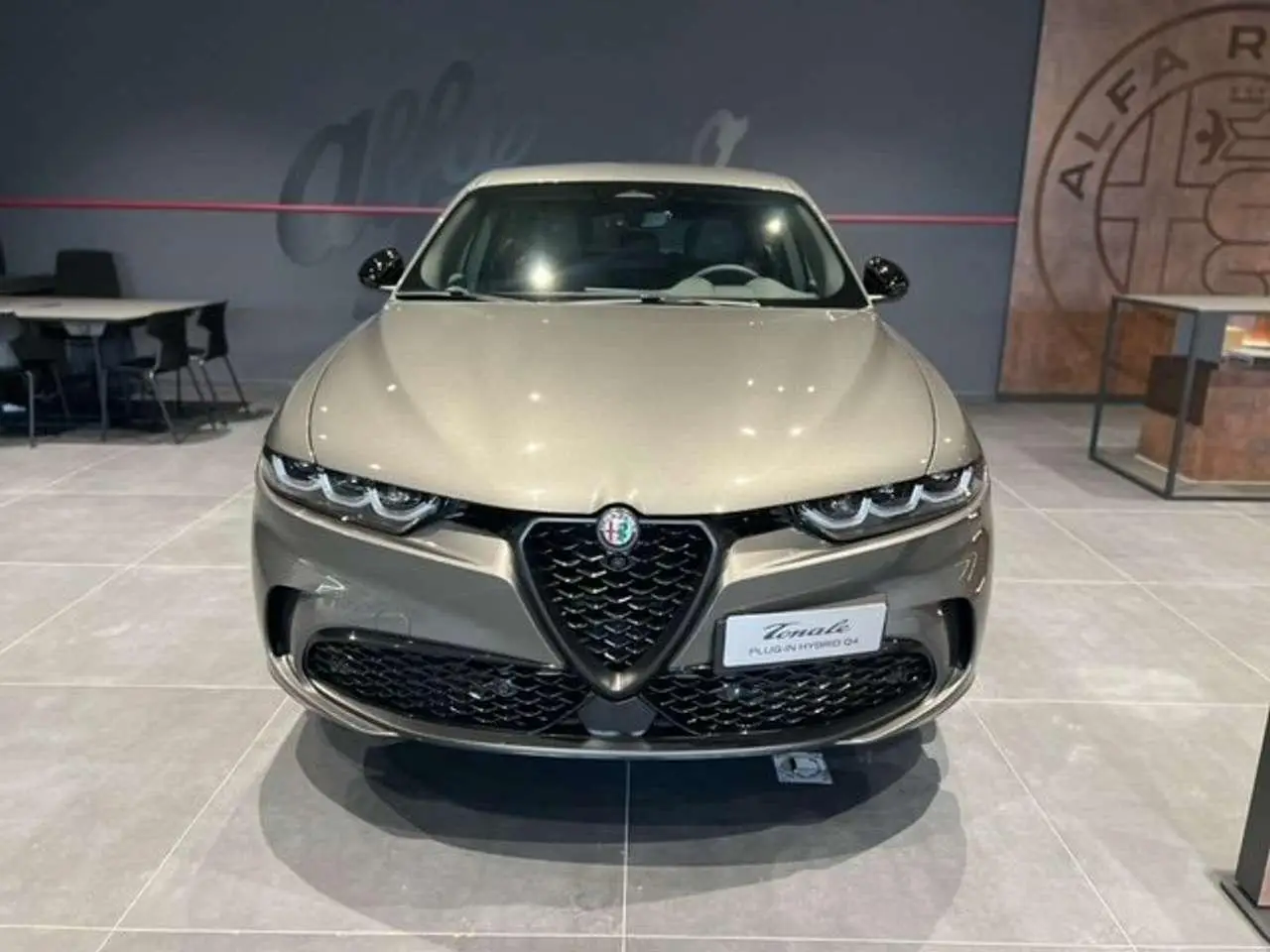Photo 1 : Alfa Romeo Tonale 2024 Hybride
