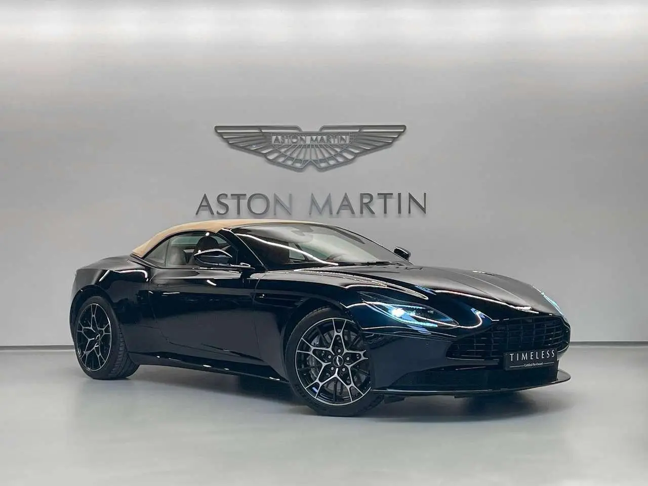 Photo 1 : Aston Martin Db11 2019 Petrol
