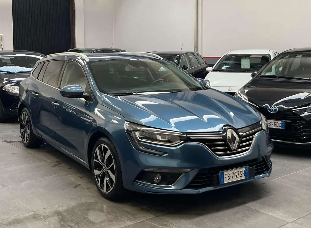 Photo 1 : Renault Megane 2018 Diesel