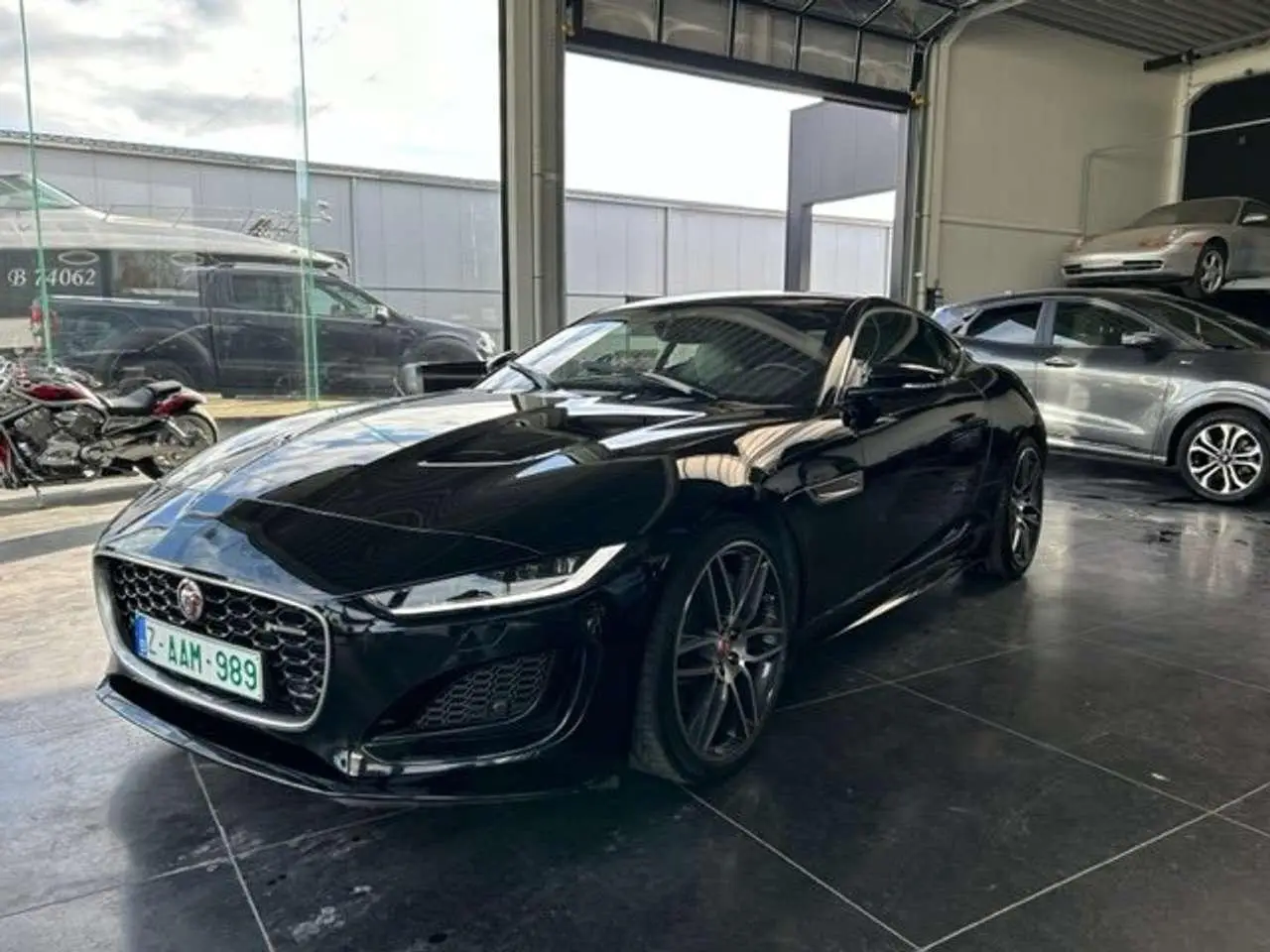 Photo 1 : Jaguar F-type 2021 Petrol