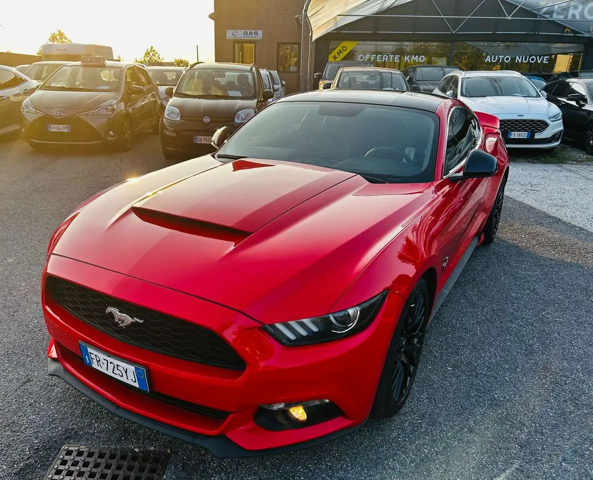 Photo 1 : Ford Mustang 2018 Petrol
