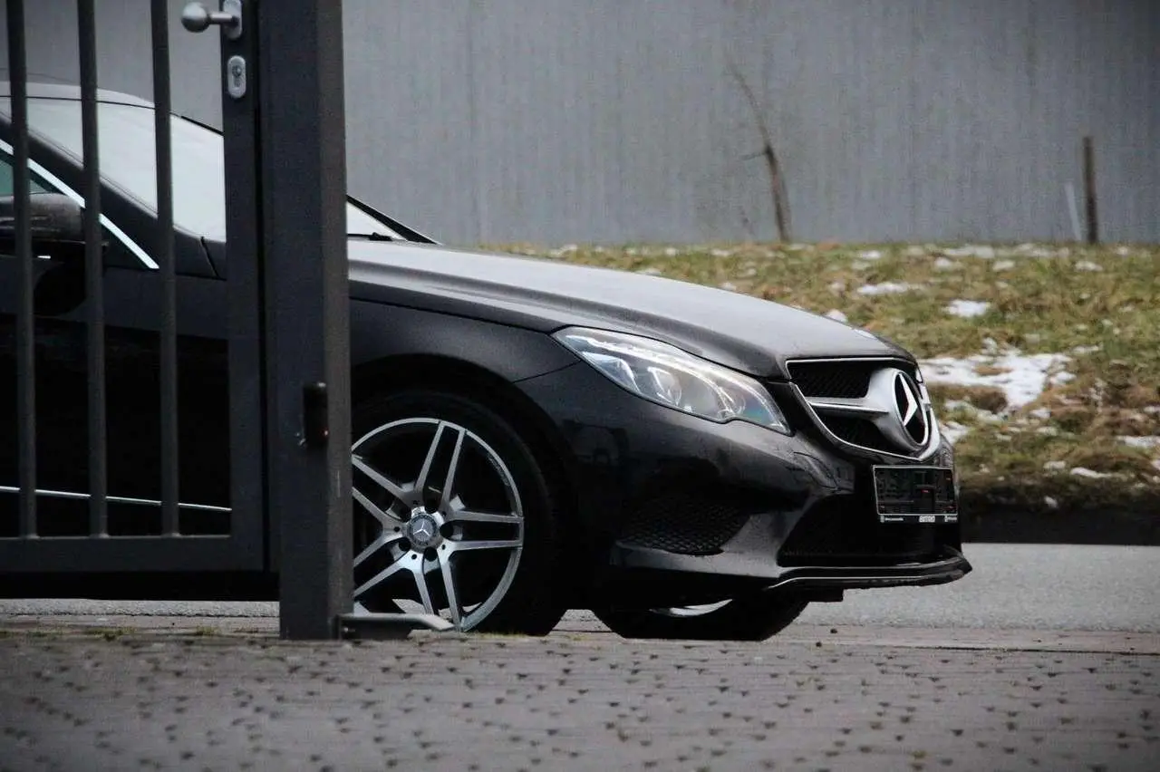Photo 1 : Mercedes-benz Classe E 2014 Petrol