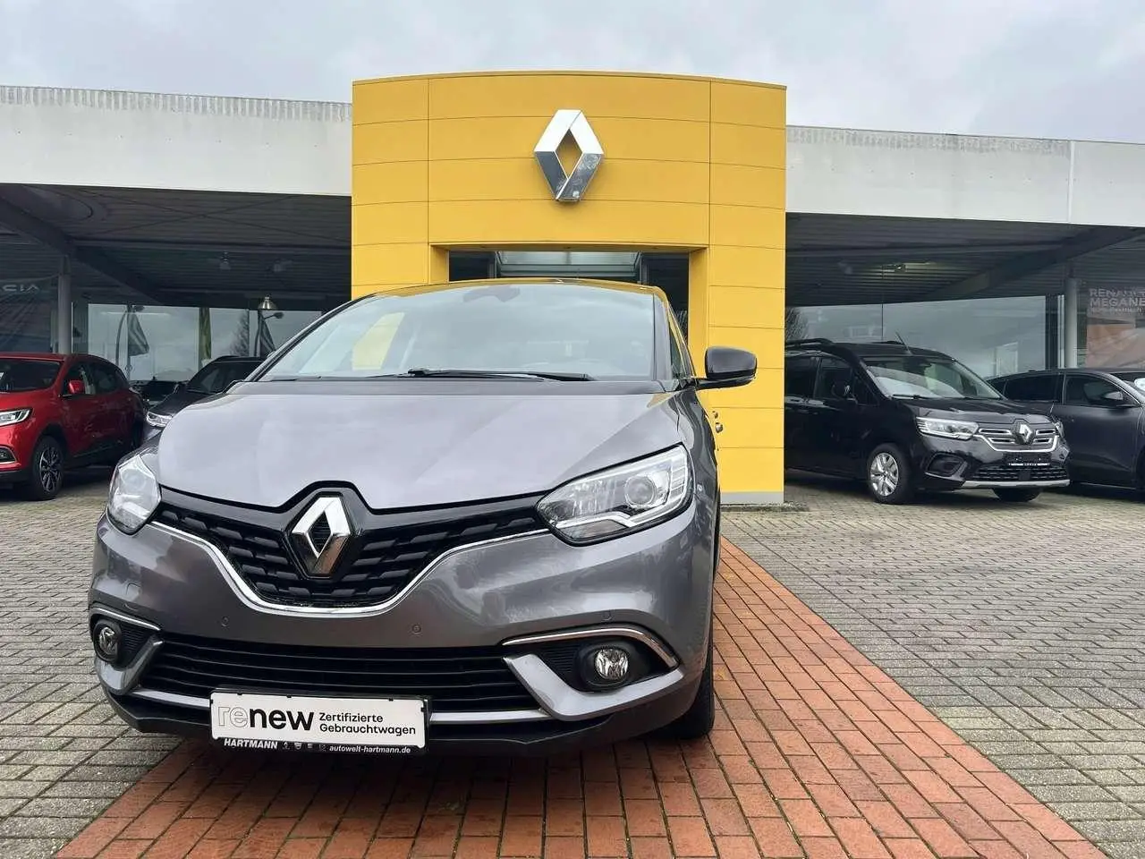 Photo 1 : Renault Scenic 2019 Petrol