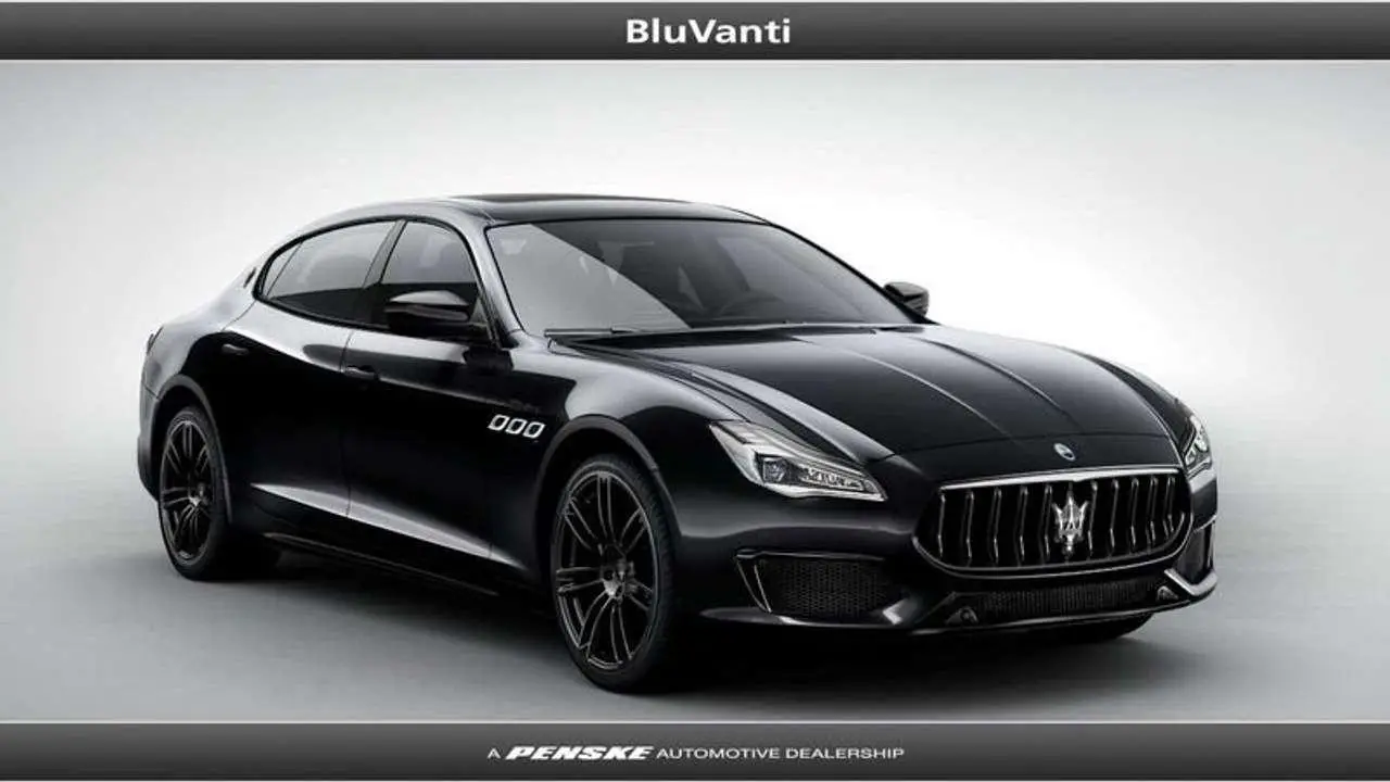 Photo 1 : Maserati Quattroporte 2024 Petrol