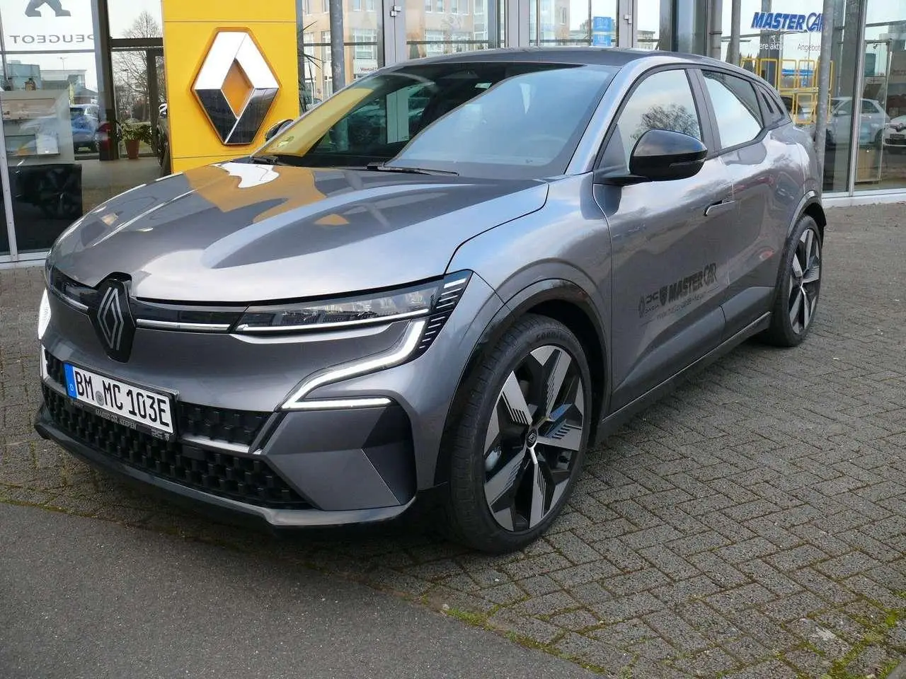 Photo 1 : Renault Megane 2022 Électrique
