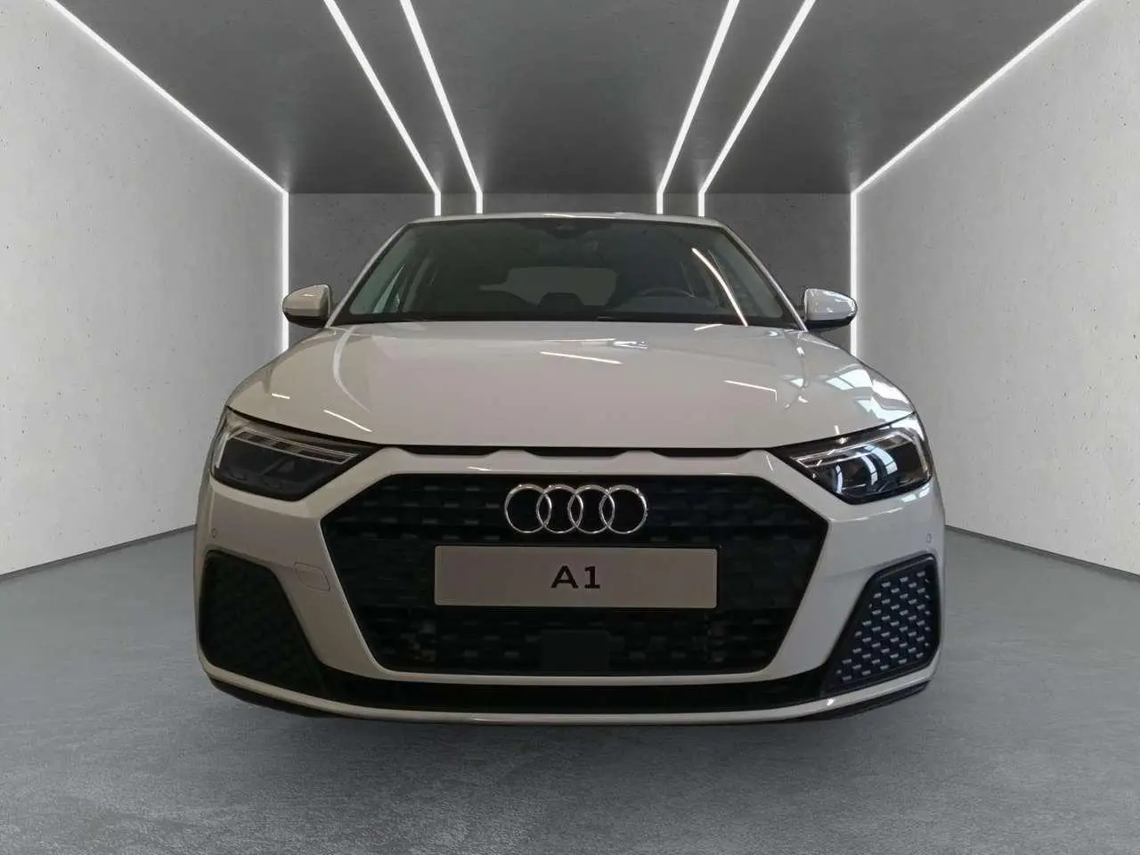 Photo 1 : Audi A1 2024 Essence