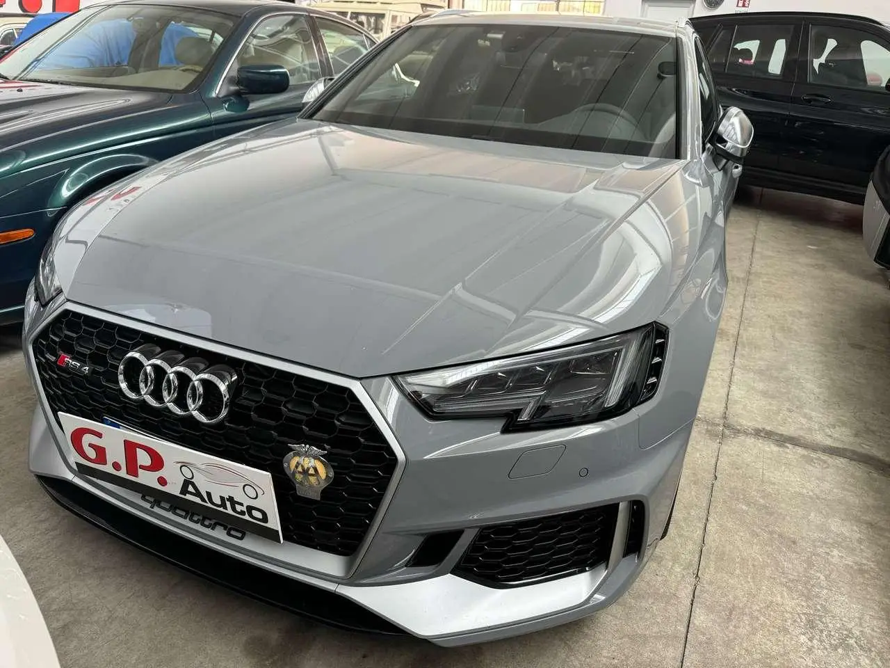 Photo 1 : Audi Rs4 2019 Petrol