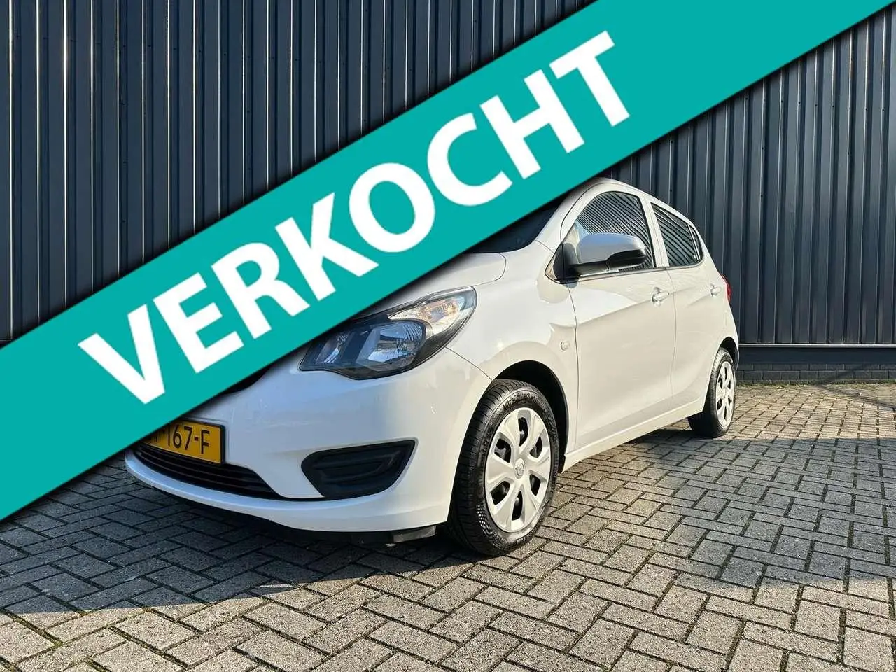 Photo 1 : Opel Karl 2018 Petrol