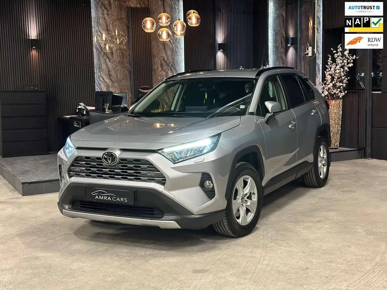 Photo 1 : Toyota Rav4 2019 Essence
