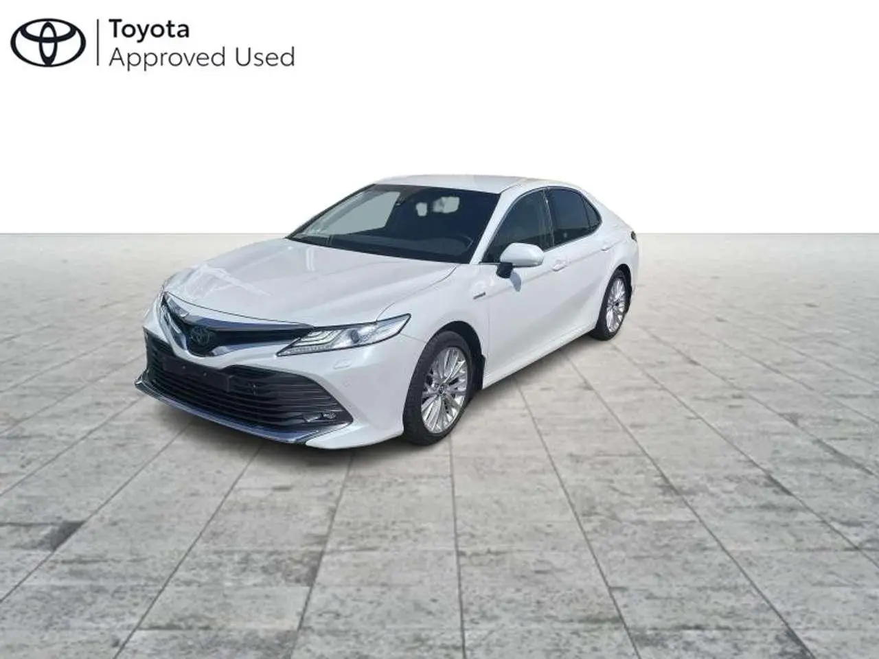Photo 1 : Toyota Camry 2019 Hybrid
