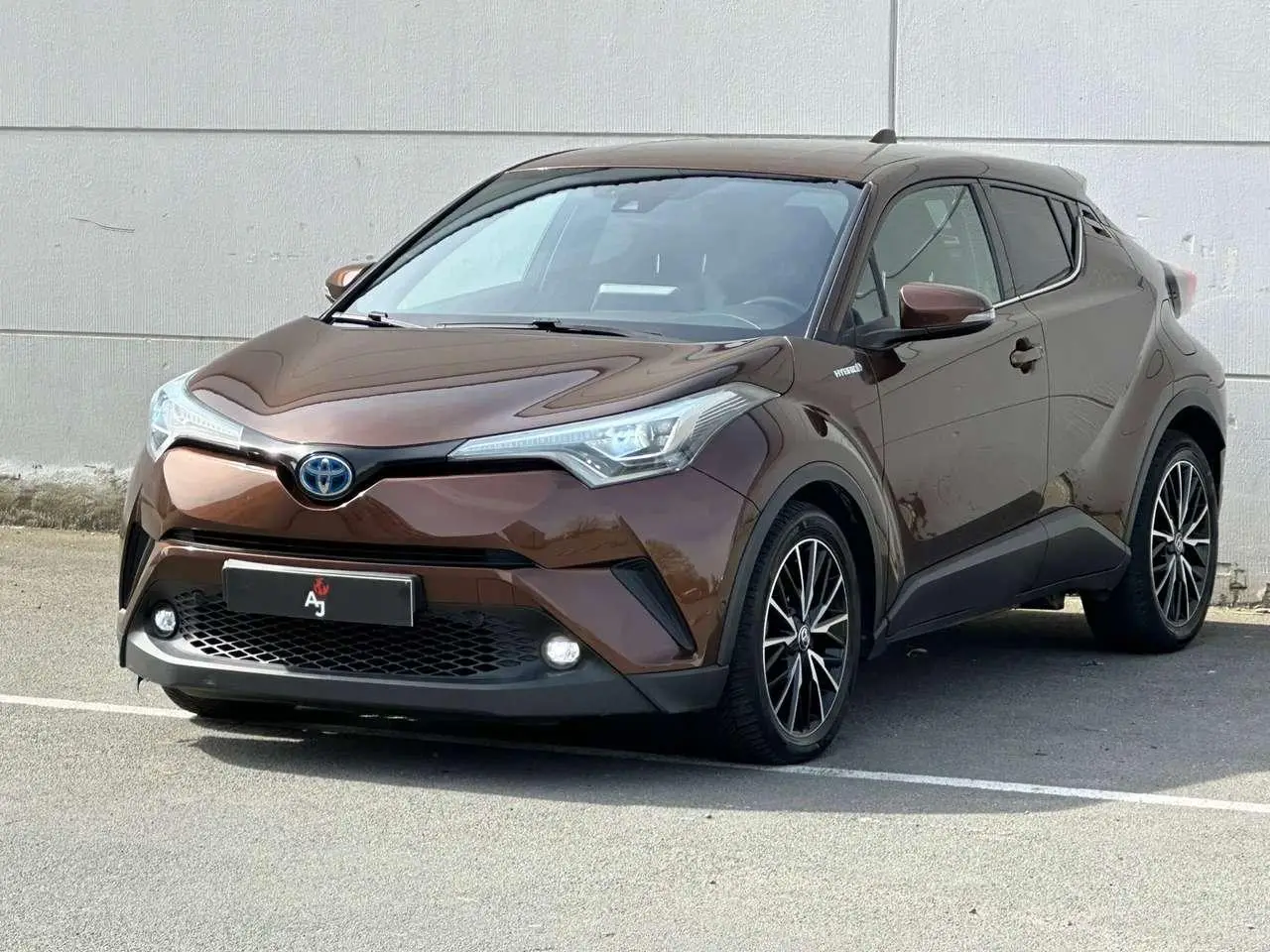 Photo 1 : Toyota C-hr 2016 Hybride