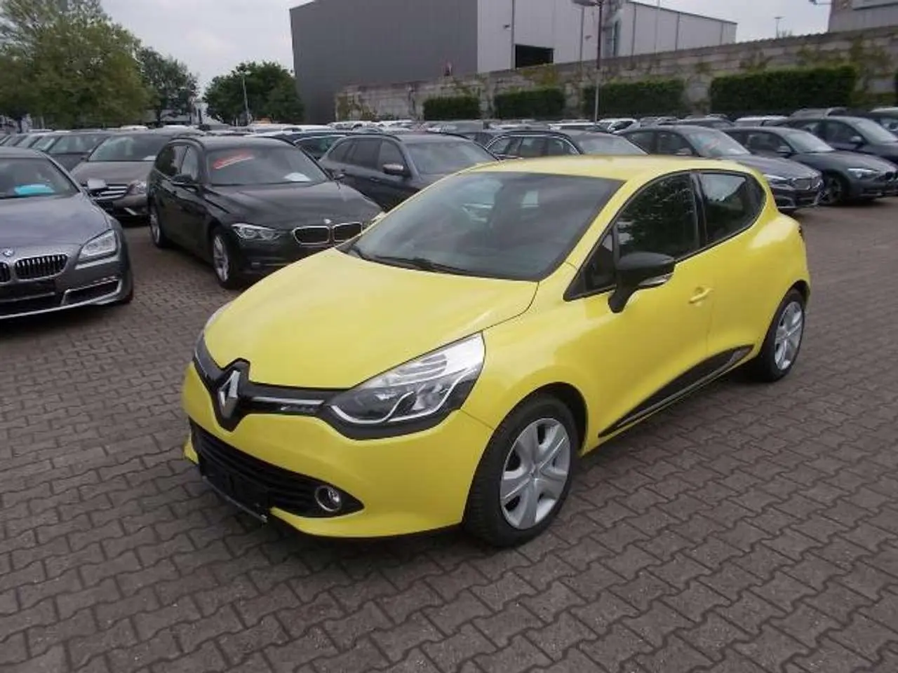 Photo 1 : Renault Clio 2014 Petrol