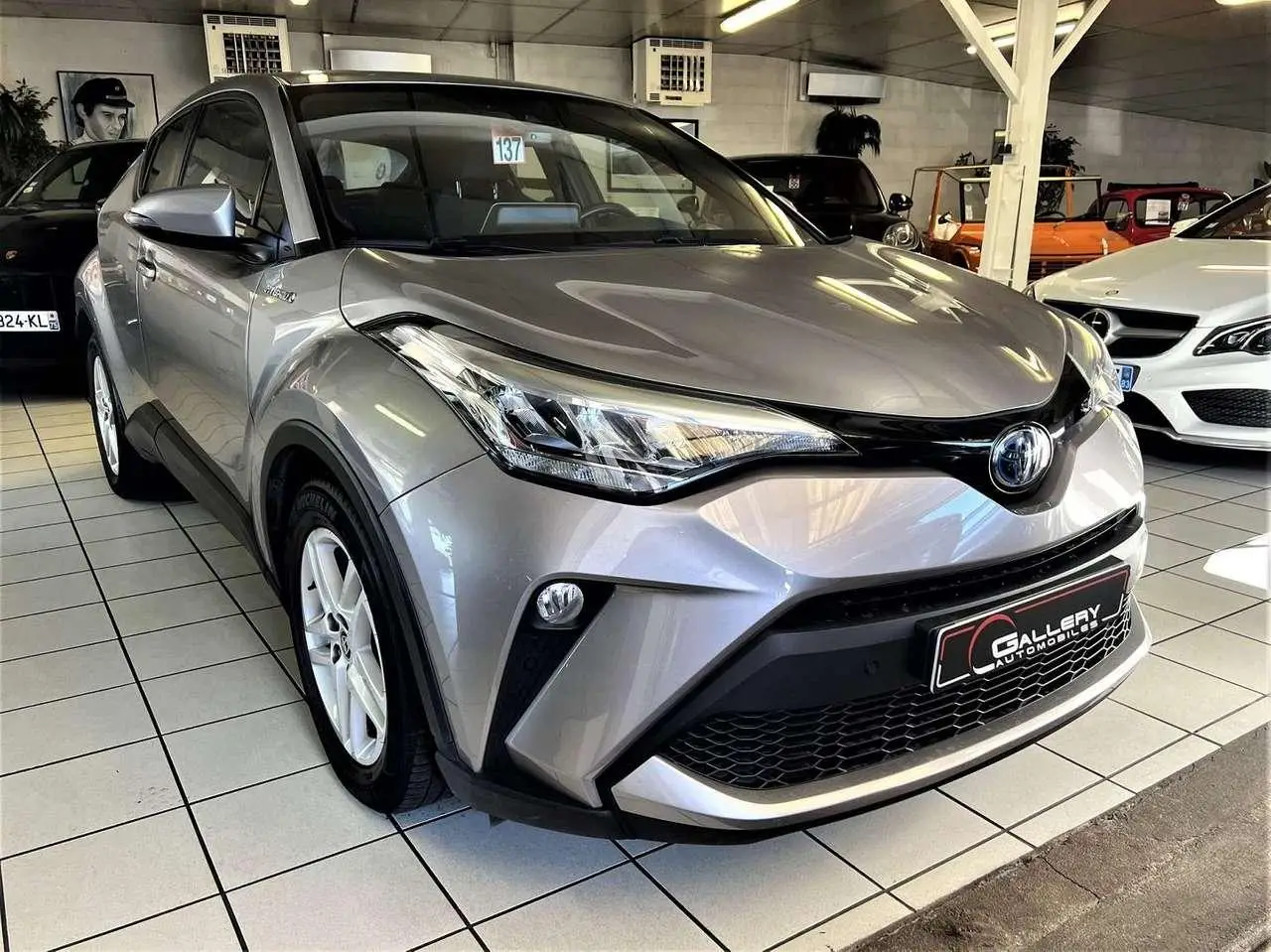 Photo 1 : Toyota Dyna 2020 Hybride