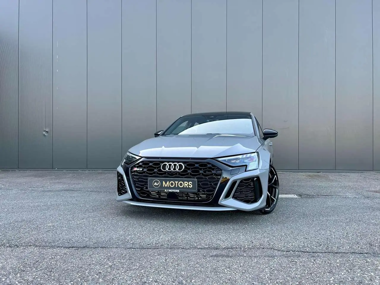 Photo 1 : Audi Rs3 2022 Essence