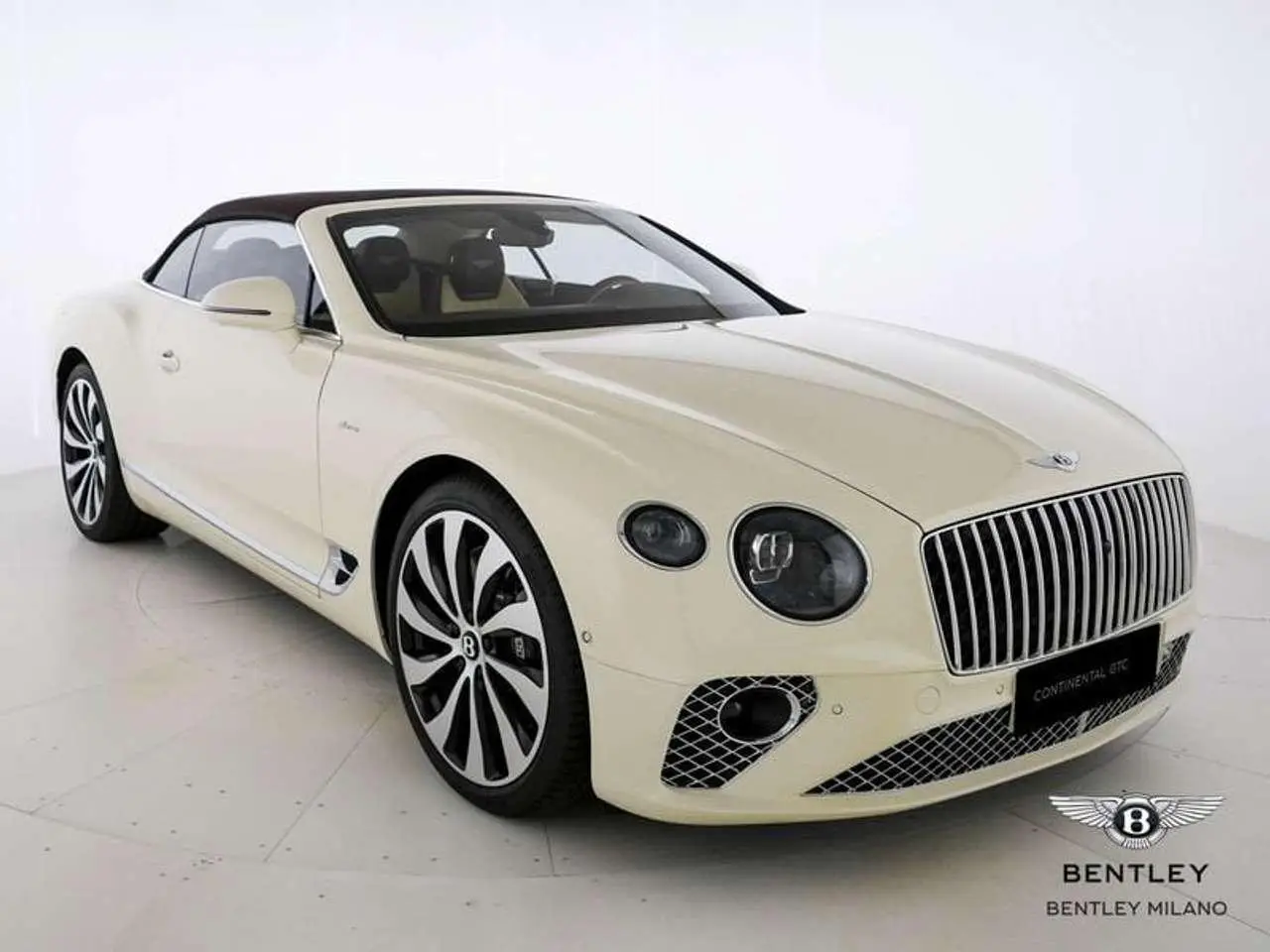 Photo 1 : Bentley Continental 2023 Petrol
