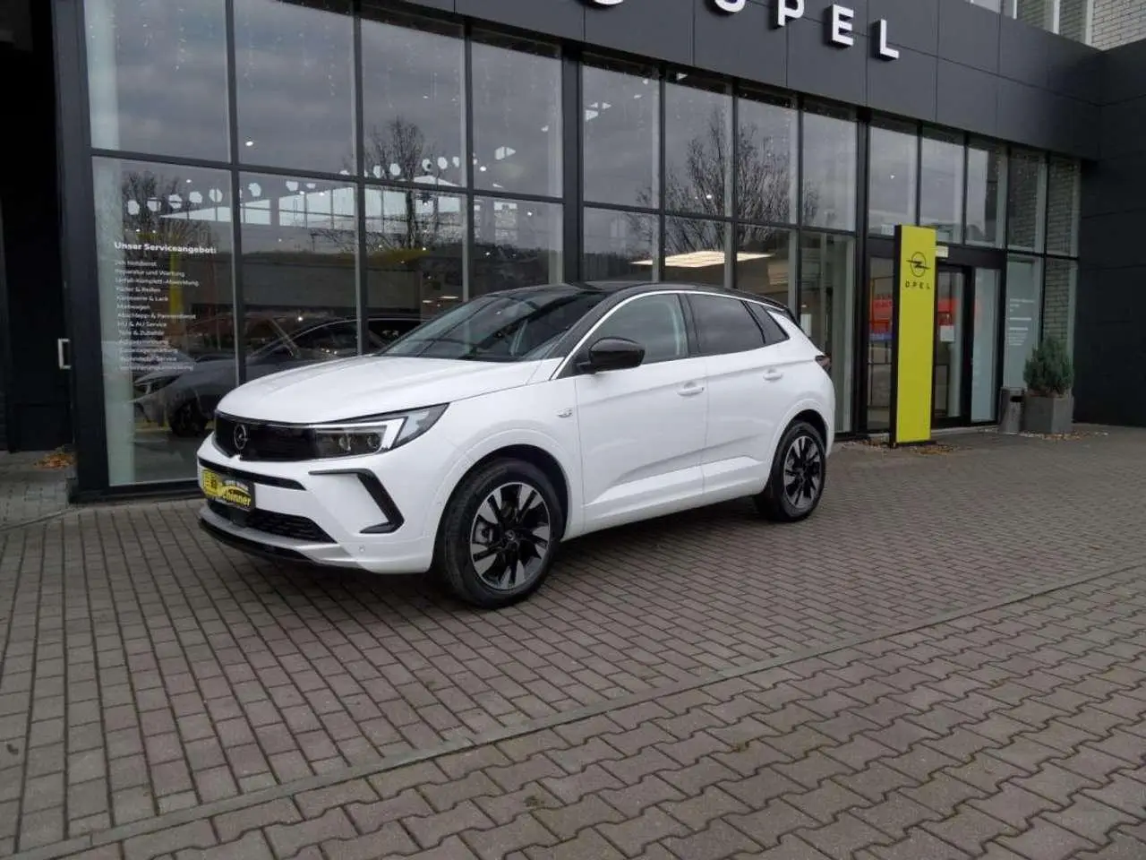 Photo 1 : Opel Grandland 2024 Petrol