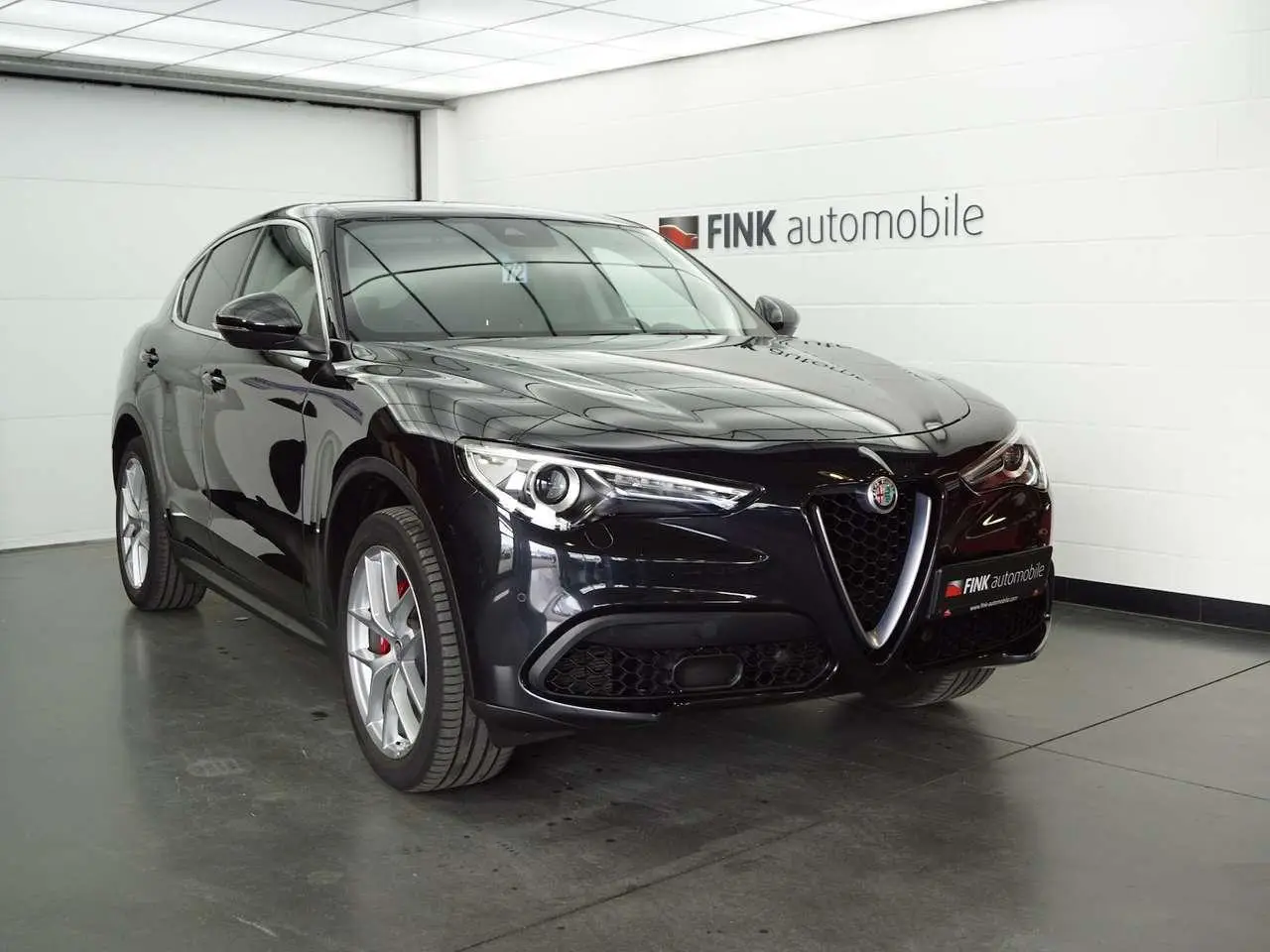 Photo 1 : Alfa Romeo Stelvio 2018 Petrol