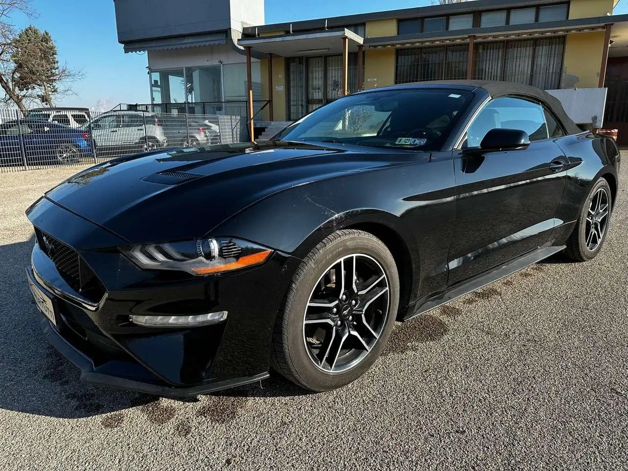 Photo 1 : Ford Mustang 2019 Essence