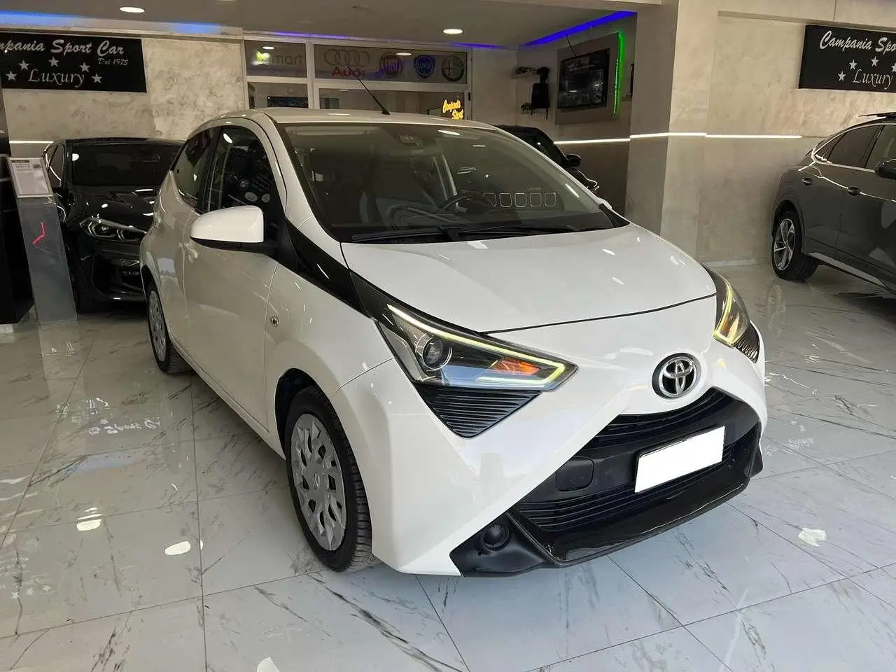 Photo 1 : Toyota Aygo X 2019 LPG