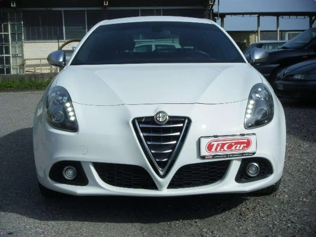 Photo 1 : Alfa Romeo Giulietta 2015 Diesel