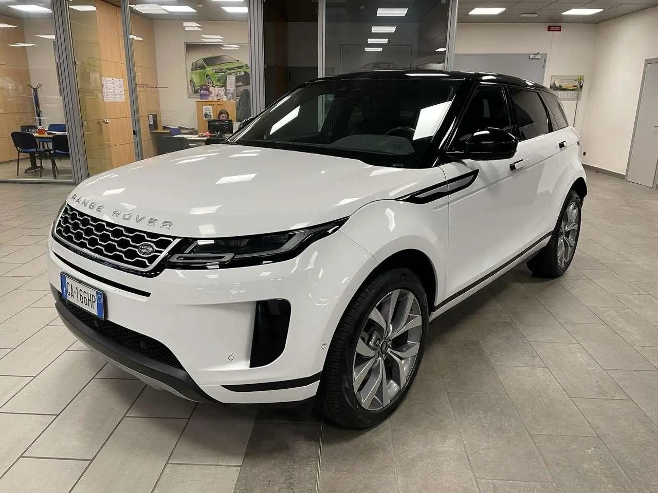 Photo 1 : Land Rover Range Rover Evoque 2020 Not specified