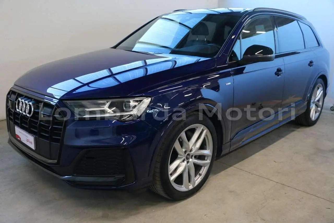 Photo 1 : Audi Q7 2023 Hybrid