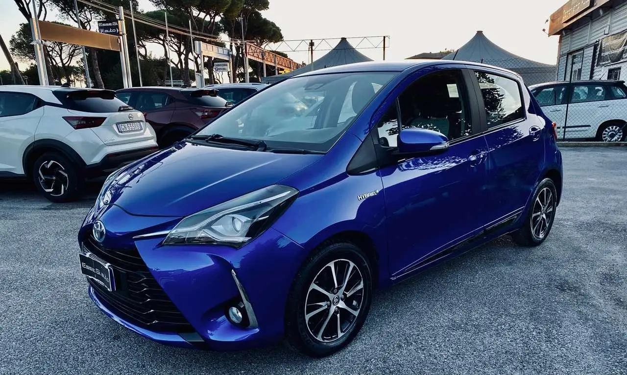 Photo 1 : Toyota Yaris 2018 Hybrid