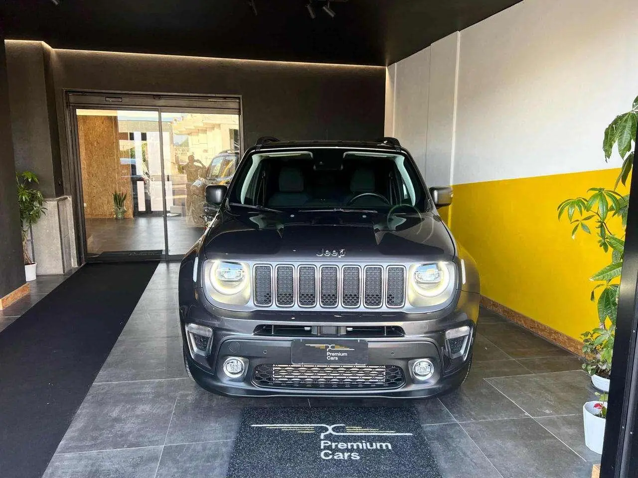 Photo 1 : Jeep Renegade 2019 Diesel