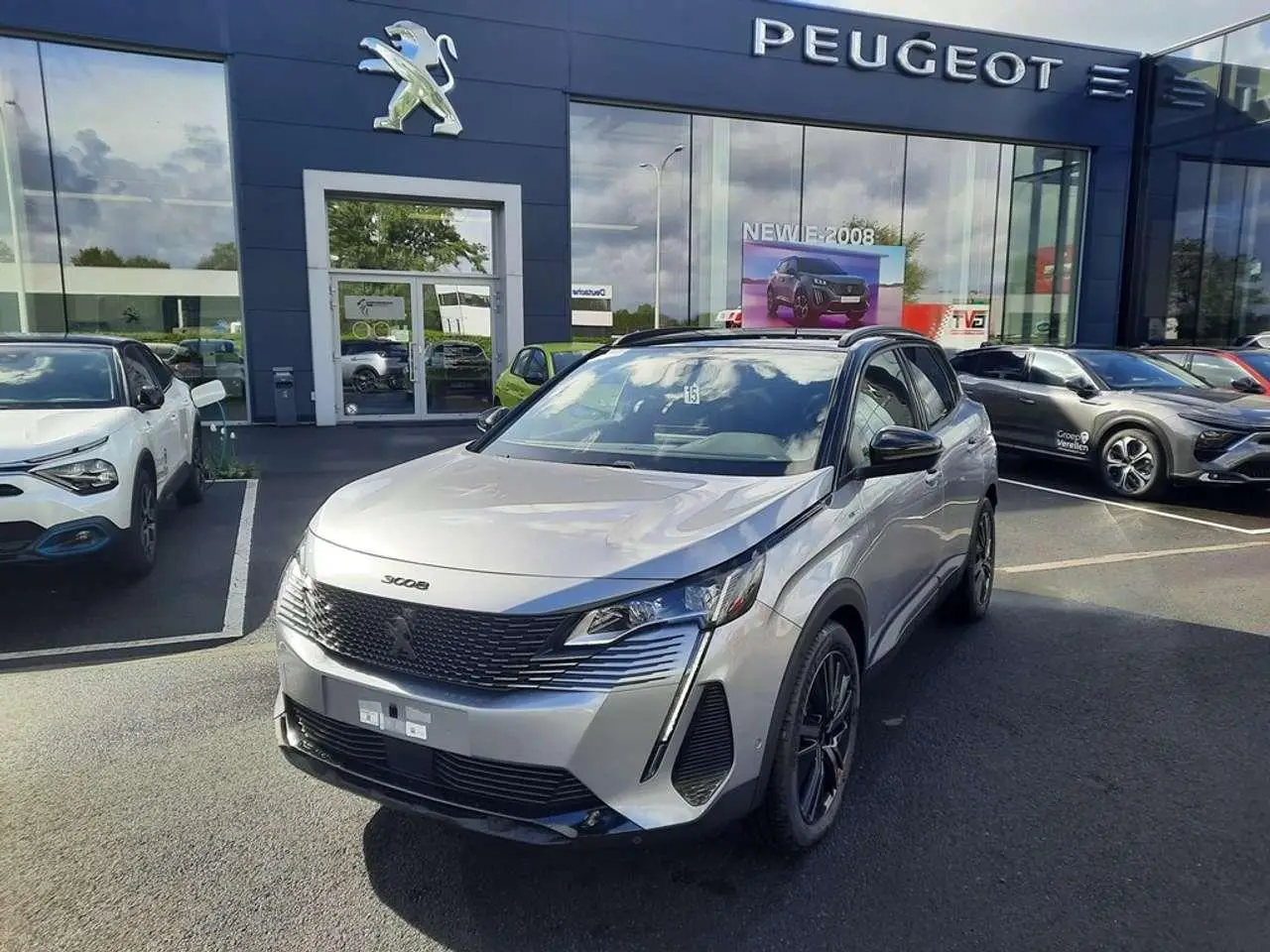 Photo 1 : Peugeot 3008 2023 Hybride